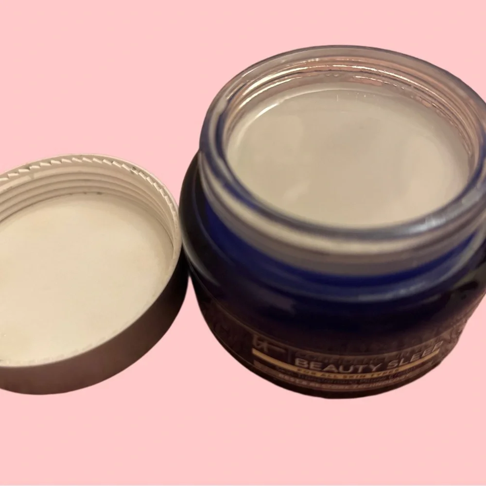 It Cosmetics Confidence in your beauty sleep - Picture 3 of 3